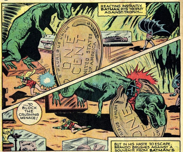 Dinosaurier und Münze in der Bathöhle