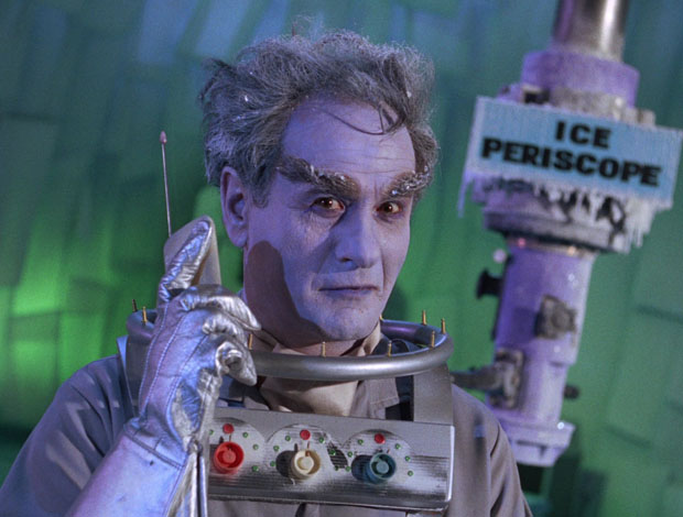 Eli Wallach als Mister Freeze