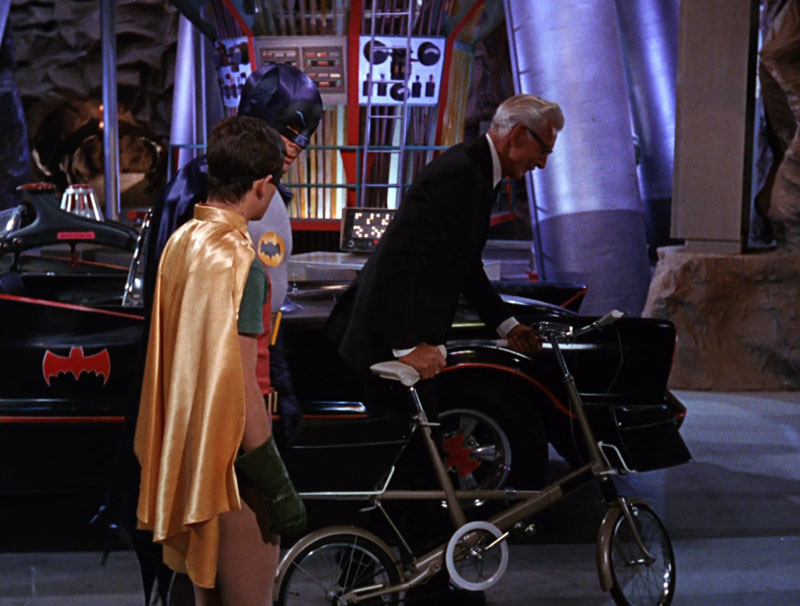 batman-alf-cycle.jpg